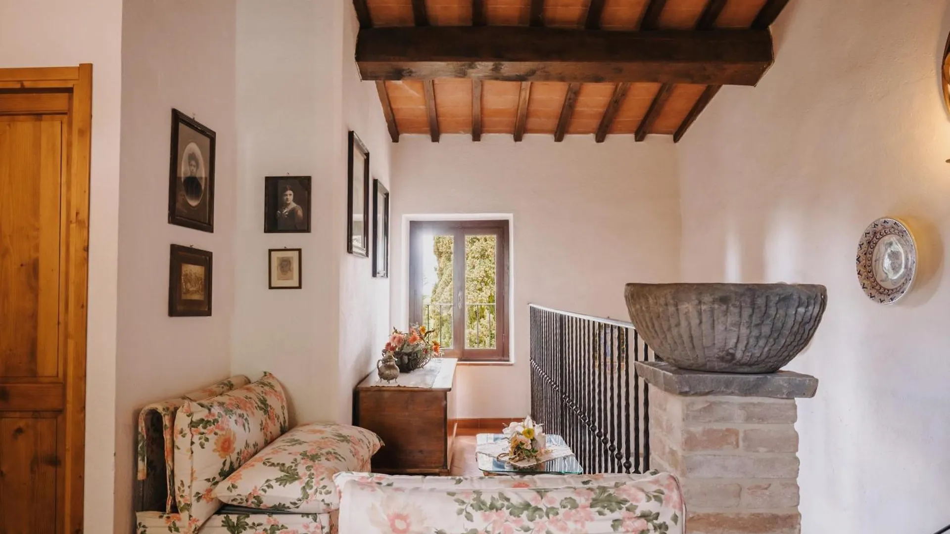 Casali San Gimignano By Mmega Villa Libbiano