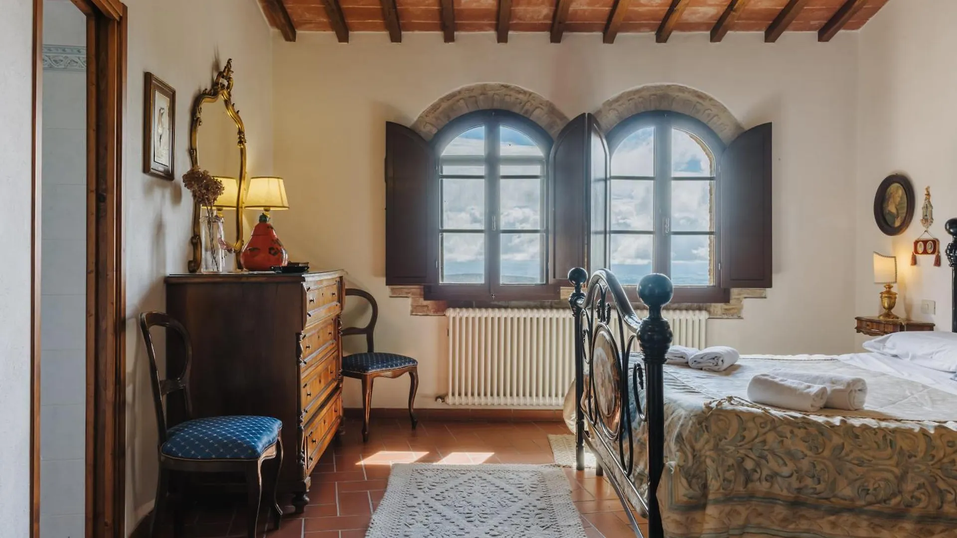 Casali San Gimignano By Mmega Villa Libbiano 0*,